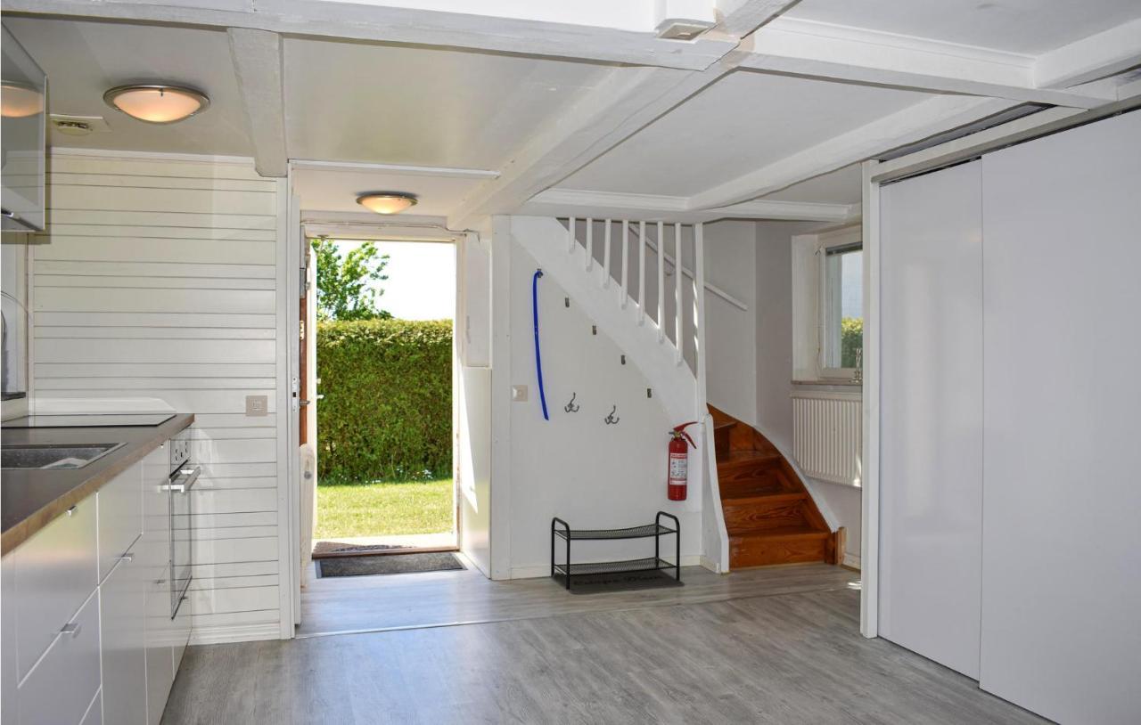 2 Bedroom Nice Home In Ystad Exterior foto